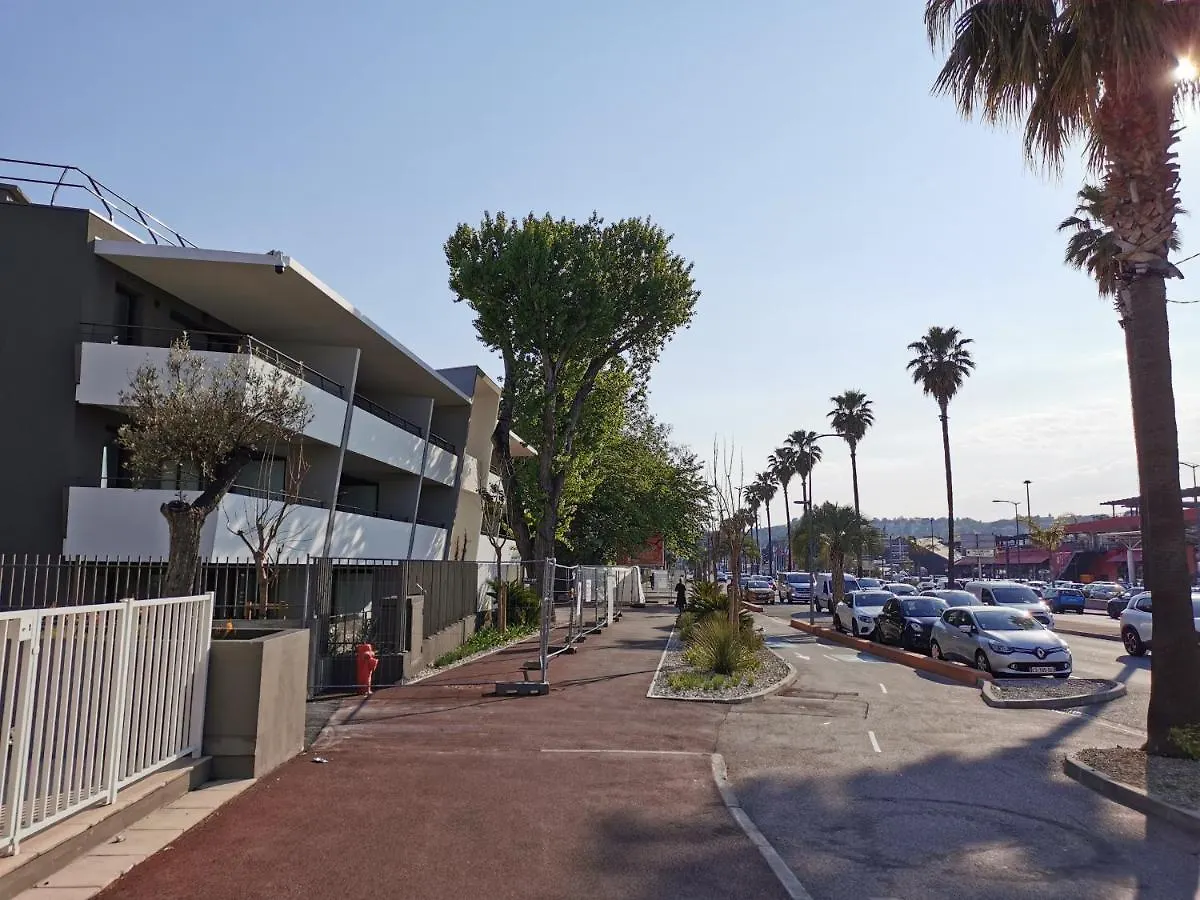 Pearl Beach - Rooftop Pool Seaside Villeneuve-Loubet Apartment