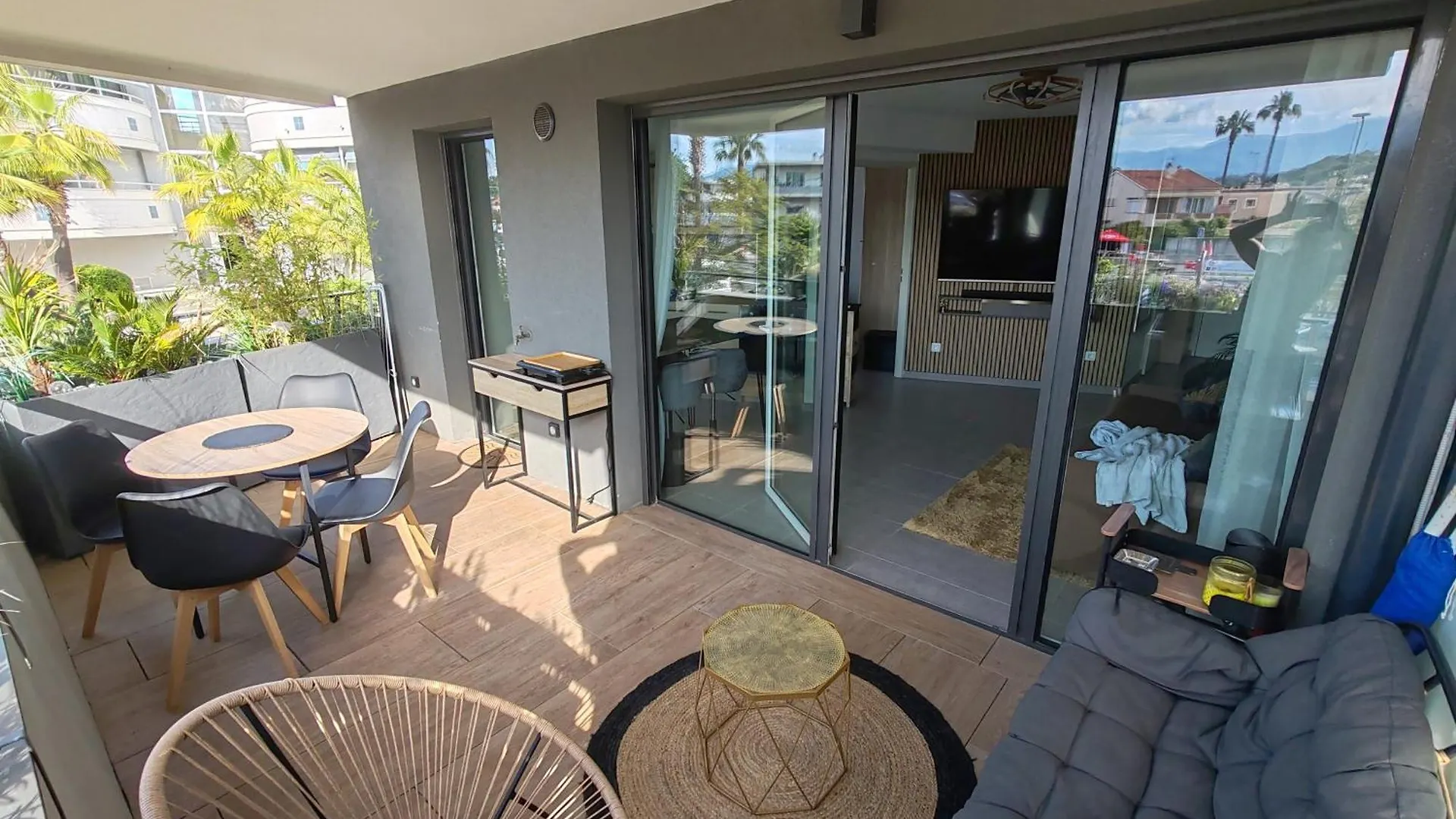 Pearl Beach - Rooftop Pool Seaside Villeneuve-Loubet Apartment